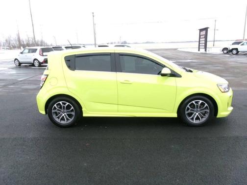 2019 Chevrolet Sonic LT