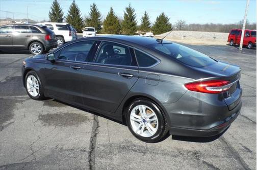 2018 Ford Fusion SE