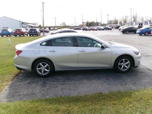 2018 Chevrolet Malibu 1LS