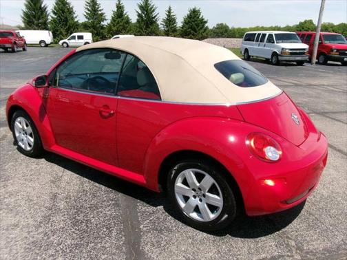 2007 Volkswagen New Beetle 2.5