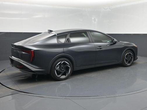 Interstellar Gray 2025 Kia K4 EX
