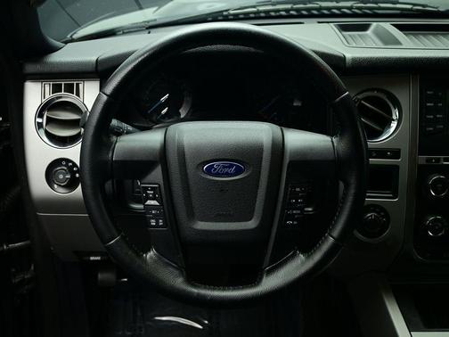 2017 Ford Expedition XLT