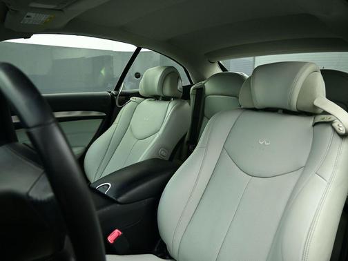 2013 INFINITI G37 Base