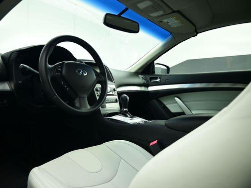 2013 INFINITI G37 Base