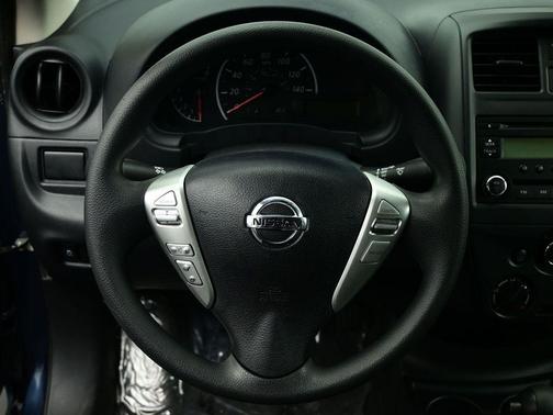 2015 Nissan Versa 1.6 S+