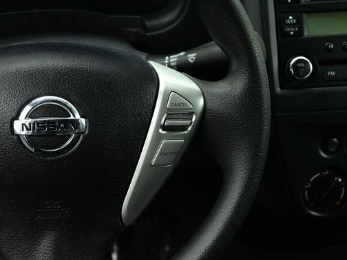 2015 Nissan Versa 1.6 S+