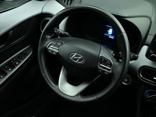 2018 Hyundai KONA SEL