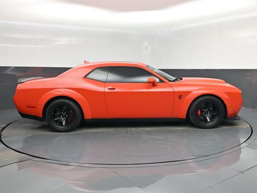 Go Mango 2018 Dodge Challenger SRT Demon
