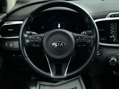 2018 Kia Sorento EX