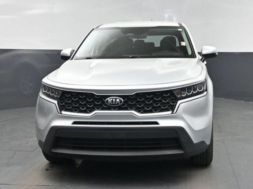 Sparkling Silver 2021 Kia Sorento LX