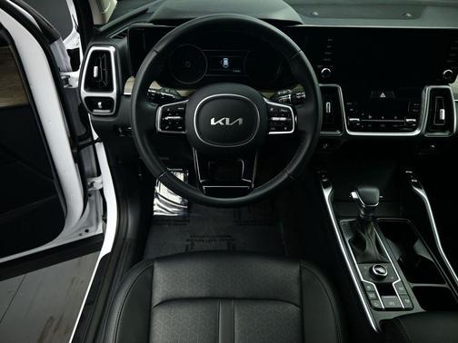 2023 Kia Sorento EX