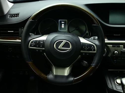 2016 Lexus ES 350 Base