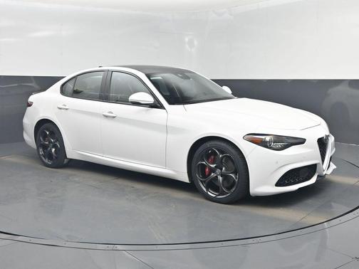 2018 Alfa Romeo Giulia Ti Sport