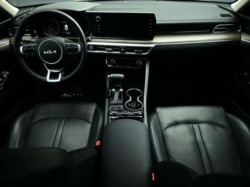 2023 Kia K5 EX