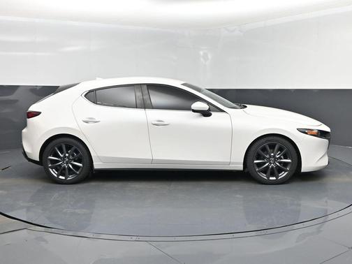 2019 Mazda Mazda3 FWD w/Preferred Package