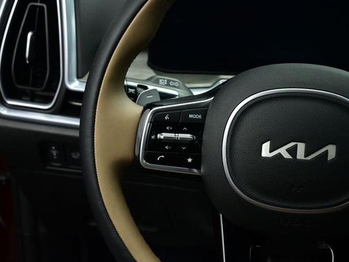 2025 Kia Sorento SX