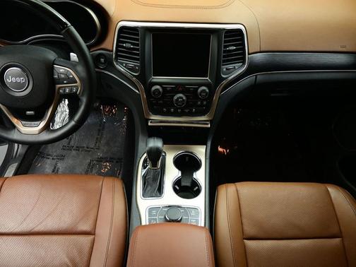 2016 Jeep Grand Cherokee Summit