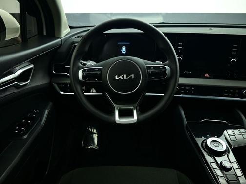 2024 Kia Sportage Hybrid LX