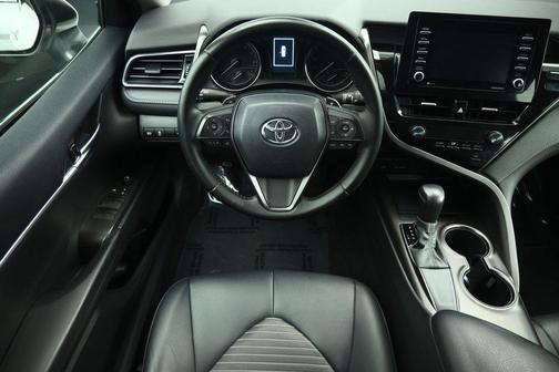 Super White 2021 Toyota Camry SE