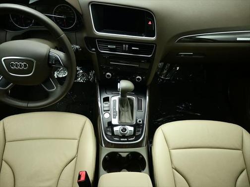2014 Audi Q5 2.0T Premium Plus