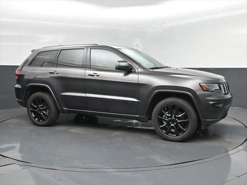 2021 Jeep Grand Cherokee Laredo