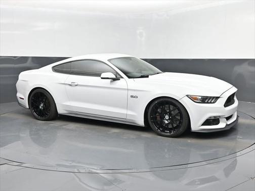 2017 Ford Mustang GT Premium