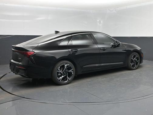 Aurora Black Pearl 2025 Kia K5 GT-Line