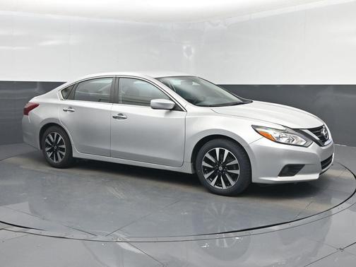 2018 Nissan Altima 2.5 SV
