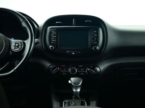 2021 Kia Soul GT-Line