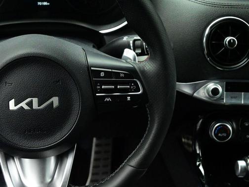 2022 Kia Stinger GT-Line