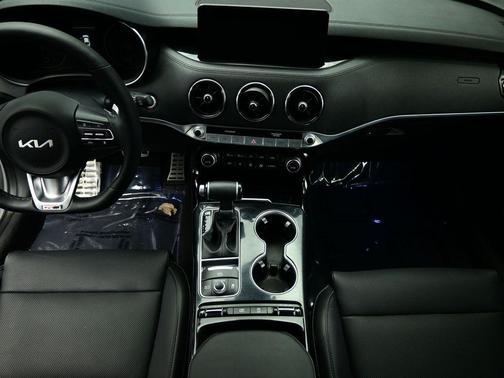 2022 Kia Stinger GT-Line