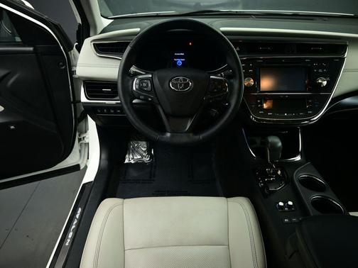 2017 Toyota Avalon Hybrid Limited