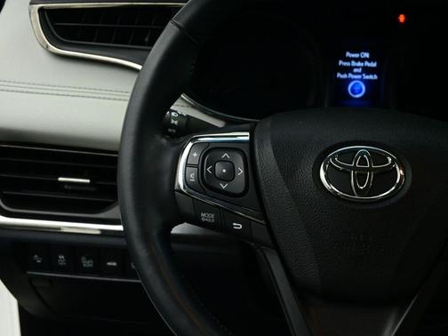 2017 Toyota Avalon Hybrid Limited