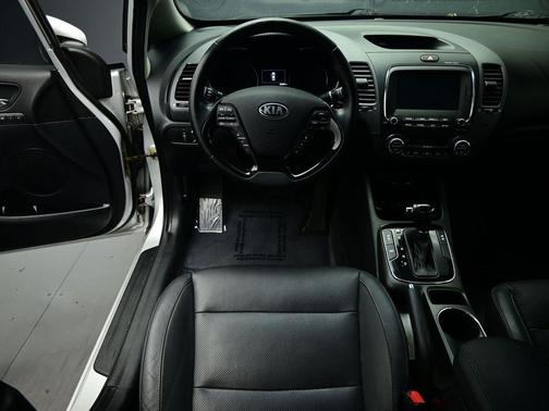 2017 Kia Forte EX