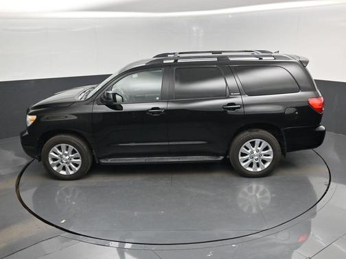 2017 Toyota Sequoia Platinum