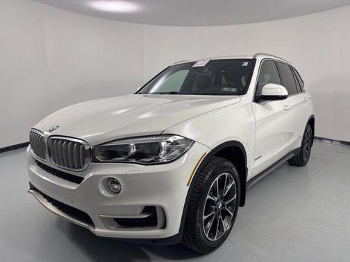 Alpine White 2017 BMW X5 xDrive35i