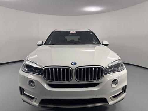 Alpine White 2017 BMW X5 xDrive35i