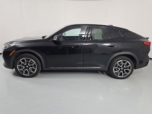 2025 BMW X2 xDrive28i