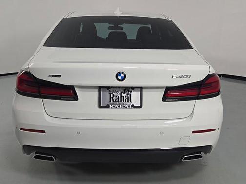 2022 BMW 540 i xDrive