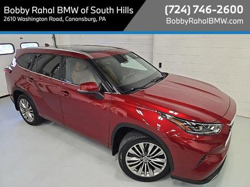 2022 Toyota Highlander Platinum