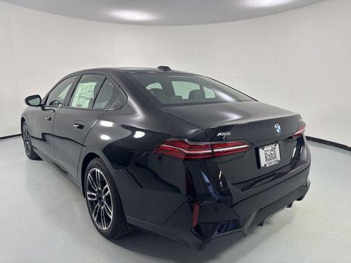 Black Sapphire Metallic 2026 BMW 530 xDrive