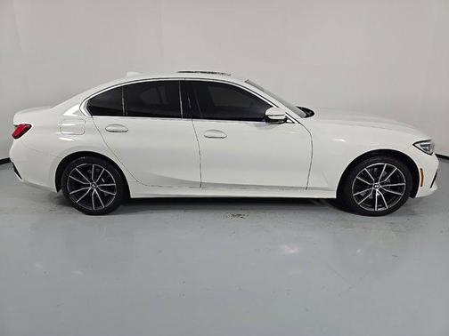 2021 BMW 330 xDrive