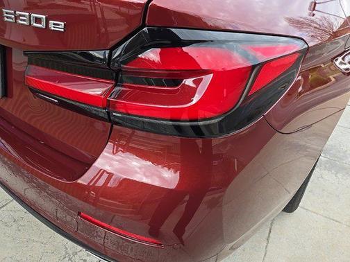 2023 BMW 530e Base