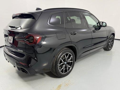 2023 BMW X3 M40i