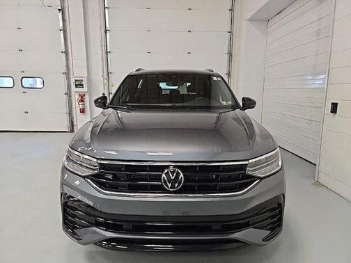 2022 Volkswagen Tiguan 2.0T SE R-Line Black 4MOTION