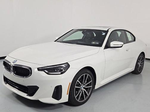 2024 BMW 230 i xDrive