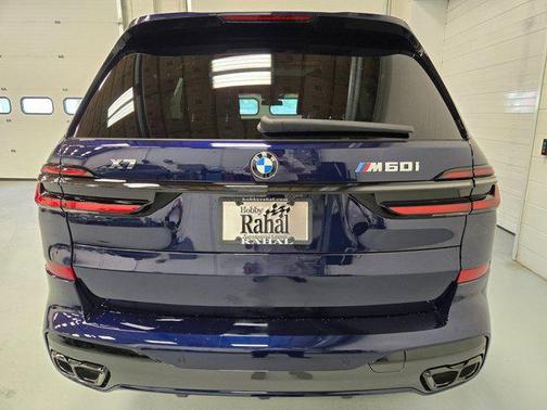 2026 BMW X7 M60i