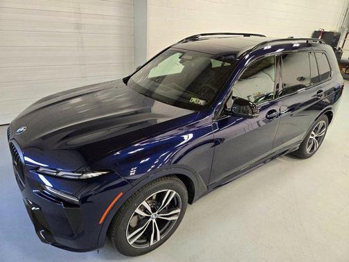 2026 BMW X7 M60i