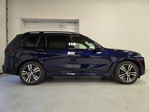 2026 BMW X7 M60i