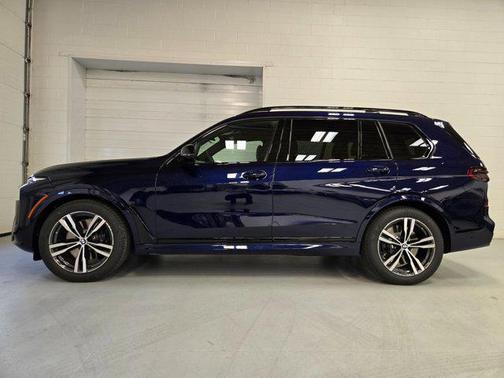 2026 BMW X7 M60i